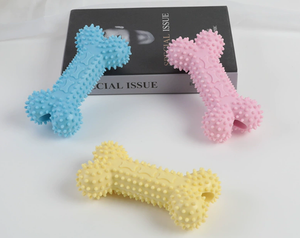 Jouets pour animaux de compagnie en TPR à nœuds, durables, écologiques, interactifs et mignons, vendus en gros. - Product Image 1