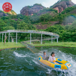 Scivolo d'acqua gigante in vetro per altezze elevate, attrezzatura per divertimenti e giostre nella zona panoramica - Product Image 2