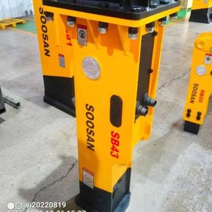 Martillo hidráulico para excavadora SB43 Soosan, tipo caja con cincel de 75 mm de diámetro - Product Image 1