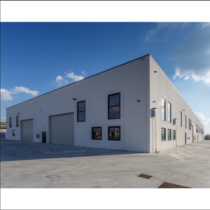 Edificio con Struttura Metallica Prefabbricata per Magazzino e Officina - Product Image 1