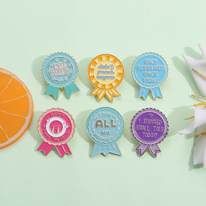 Kleurrijke Medaille Emaille Pin Grappige Citaten Positieve Woorden Metalen Broches Revers Badge Sieraden Groothandel Geschenk - Product Image 2