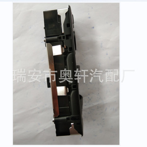 สวิตช์ควบคุมกระจกไฟฟ้ารถยนต์เบนซ์ รุ่น 1669054400 สำหรับเปลี่ยนซ่อม - Product Image 3