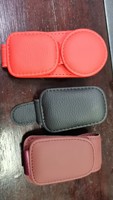 Clip de rangement multifonctionnel créatif de haute qualité pour pare-soleil de voiture, porte-lunettes en cuir PU, kit d'accessoires intérieurs pour auto