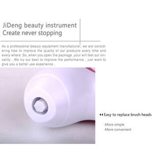 เครื่องทำความสะอาดผิวหน้าไฟฟ้าแบบ 2 สปีด ขนาดกะทัดรัด หัวเปลี่ยนได้ 4 หัว สำหรับการเดินทางและการดูแลผิวประจำวัน - Product Image 6