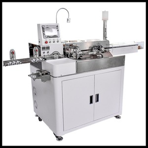 Máquina de soldadura de alambre, máquina peladora de alambre de corte de doble cabezal completamente automática - Product Image 1