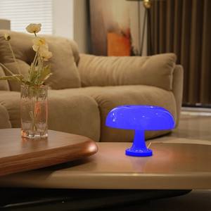 Nueva Lámpara de Mesa Decorativa LED, Diseño Simple, Iluminación Interior Tipo Hongo, Fuente de Alimentación de CC para Escritorio o Decoración del Hogar - Product Image 1