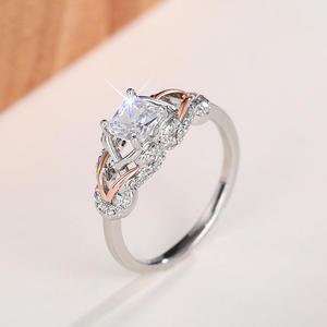 Bague de fiançailles en or blanc pour femmes Q929, diamant taille princesse avec diamants latéraux, couleur G, bijoux en diamant naturel - Product Image 6