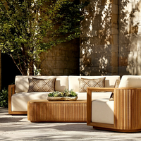 Table basse d'extérieur en teck de qualité supérieure, style espagnol, coins arrondis, finition polie à la main, pour projets de jardin privé