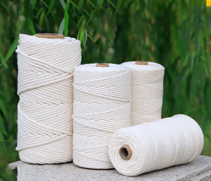 Charmkey 1mm 3mm 4mm 5mm <span class=keywords><strong>10mm</strong></span> Cordón de macramé de algodón Natural artesanía hecha a mano colgador de plantas <span class=keywords><strong>cuerda</strong></span> para tejer DIY ropa - Product Image 4
