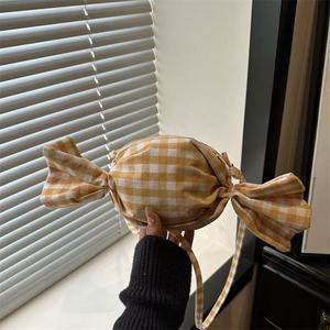 Sac à bandoulière personnalisé pour femme, motif écossais, nouvelle mode printemps-été, idéal pour le travail et les trajets quotidiens - Product Image 2