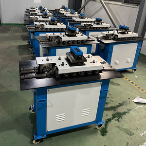 Macchina Compatta per la Formatura di Serrature Pittsburgh da 0,4-1,0 mm per l'Assemblaggio di Condotte Quadrate di Ventilazione in Lamiera da 1000 mm - Product Image 4