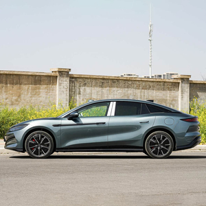 BYD <span class=keywords><strong>Han</strong></span> <span class=keywords><strong>L</strong></span> EV 2025, berlina elettrica a 5 posti di grandi dimensioni con autonomia estesa per i Paesi del Medio Oriente - Product Image 1