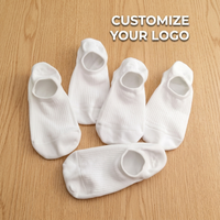 Chaussettes en coton OEM ODM, mi-mollet, invisibles, sportives, vente en gros, blanches, rembourrées, athlétiques, antibactériennes, pour hommes, jeunes et enfants