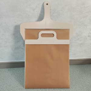 Omake Neue Gleitende Pizzaschaufel mit Holzgriff Antihaftbeschichtet Umweltfreundlich Ofenfest Hitzebeständig 30x58cm Backzubehör - Product Image 6