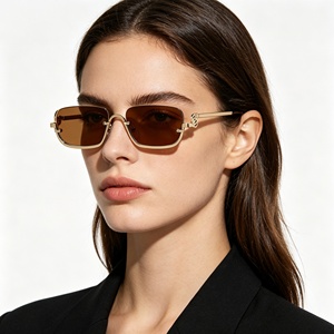 Nuevas Gafas de Sol de Medio Marco Metálico para Mujer, Elegantes Gafas de Sol de Marco Pequeño Cuadrado con Logotipo Personalizado y Protección UV400 de Diseñador - Product Image 2