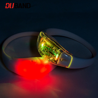 Bracelet LED à commande sonore avec lumières de marquage clignotantes |   Bracelet lumineux à commande vocale pour les concerts et les fêtes