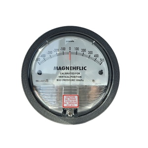 Manómetro Diferencial Magnético de Plástico Original Serie Dwyerr 2000 para Industrias Hidráulicas, Precisión del 1.6%, Hecho en EE. UU., Sin Fuente de Alimentación - Product Image 4
