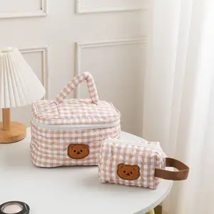 Custom Embroidery Make up Bag With Handle Waterproof Toiletry Bag Women Cartoon Plaid Cosmetic Bag For Travel Daily Life