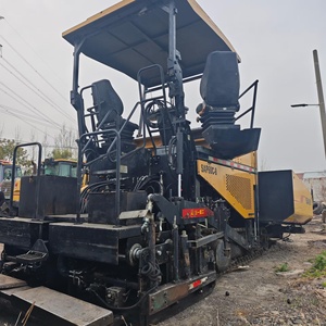 Pavégeuse sur chenilles Sany 20 tonnes d'occasion à bon prix, en excellent état, modèle Sany SAP60C-8 Super <span class=keywords><strong>Paver</strong></span> pour la construction de routes en asphalte - Product Image 3