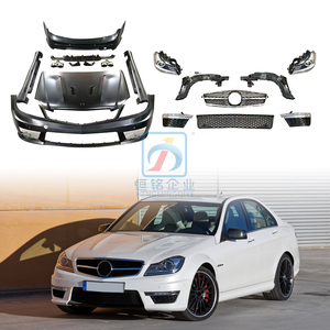 Kit Carrozzeria AMG <span class=keywords><strong>W204</strong></span> per <span class=keywords><strong>Mercedes</strong></span> Classe C C63 <span class=keywords><strong>W204</strong></span> <span class=keywords><strong>C180</strong></span> Coupé 2008-2013, Paraurti Anteriore Completo con Upgrade - Product Image 5