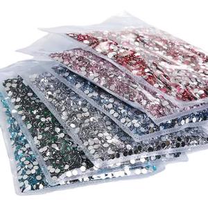 Strass thermocollants <span class=keywords><strong>de</strong></span> qualité supérieure compatibles DMC pour motifs <span class=keywords><strong>de</strong></span> transfert à chaud sur vêtements - Product Image 2