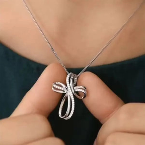 Collar con Colgante de Anillo Mobius Micro Pavimentado para Mujer, Cadena Elegante para Clavícula, Joyería de Moda - Product Image 2