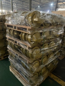 Kualitas Tinggi untuk Liebherr <span class=keywords><strong>Bulldozer</strong></span> PR716 PR726 PR736 PR746 PR756 PR766 PR776 Track Link Track Roller Top Roller <span class=keywords><strong>Idler</strong></span> Sprocket - Product Image 3