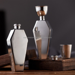 100mlヒップフラスコステンレススチールファニーカスケット3.5オンスフラスクハロウィンギフトフラゴンウイスキーワインボトル男性棺型ヒップフラスコ - Product Image 1