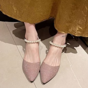 Giày cô dâu mũi nhọn đính ngọc trai kiểu dáng phẳng mùa đông cổ tích kèm túi cô dâu rỗng họa tiết nơ ngọt ngào - Product Image 6