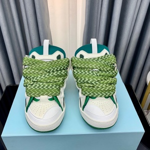 Zapatos de Diseñador de Alta Calidad Aptos Tanto para Hombres como para Mujeres con Diseños de Cordones Modernos y Características que Aumentan la Estatura - Product Image 2