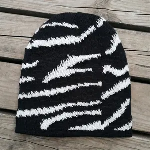 Topi Rajut Pola Zebra Musim Dingin Mewah Kustom Topi Beanie Skullies Hangat Fashion Wanita Topi Penutup Kepala Kasual untuk Wanita