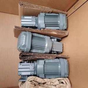 Motoréducteur S-EW MOVIDRIVE K77 DRN132M4 5,5 kW à engrenages hélicoïdaux coniques pour l'automatisation - Product Image 3