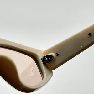 2024 yeni tasarımcı kare üçgen dikdörtgen çerçeve plastik üretimi Uv400 Lens erkekler Unisex küçük gölge Retro güneş gözlüğü