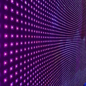 Écrans en maille de pixels LED flexibles légers à haute perméabilité IP67 P40 <span class=keywords><strong>pour</strong></span> façade de bâtiment extérieur - Product Image 3