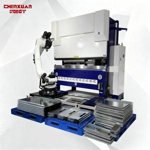 Station de travail robotisée de pliage automatique CNC avec bras robotisé à moteur de boîte de vitesses pour le pliage de tôles dans l'industrie automobile - Product Image 1