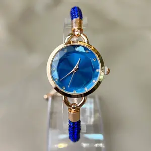 Nouveau design montre-bracelet femmes ronde montre pour femmes dernières dames mouvement à quartz montres relogio feminino