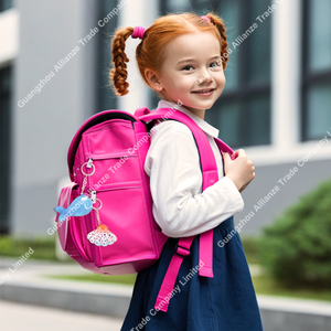 12 Estilos Novedosos de Llaveros de PU Suaves y Blandos de 8cm con Diseño de Vida Marina, de Levantamiento Lento, para Niños - Product Image 6