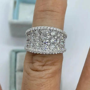 T0963 Anello di Lusso da Donna in Oro Bianco con Diamante Taglio Brillante Rotondo Colore D Naturale Fede Nuziale - Product Image 1