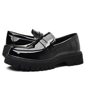 Nuevos Zapatos Oxford de Cuero para Hombre, Estilo Británico Casual de Lujo, Hechos a Mano, Impermeables, Color Verde Perenne, Formales, Sin Cordones, para Boda, Oficina, Profesionales - Product Image 1