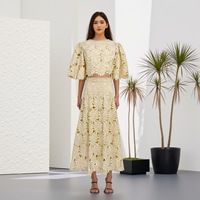 Mode ensemble 2 pièces 2025 printemps femmes dentelle creux brodé haut Midi jupe ensemble jupe
