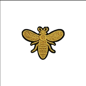 Badge brodé personnalisé pour T-shirt, appliques de vêtements, logo sur mesure, patch brodé abeille à coudre pour chapeau et sac - Product Image 6