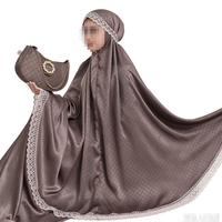 Robe de prière musulmane noire de qualité supérieure pour femmes, en soie satinée, broderie en dentelle, Telekung Abaya Kaftan Islam Mukena, ensembles de vêtements pour le Ramadan