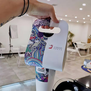 Portabicchieri usa e getta per Bubble Tea e Caffè Freddo, Portabicchieri Pieghevole in Cartone per 4 Bevande, Portabicchieri da Asporto Personalizzabile con Logo - Product Image 3