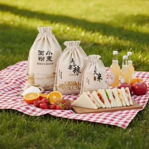 Sacs de rangement en toile de coton écologiques avec cordon de serrage pour l'emballage de la farine, du riz, des graines de soja - Taille personnalisée, sac cadeau durable - Product Image 1