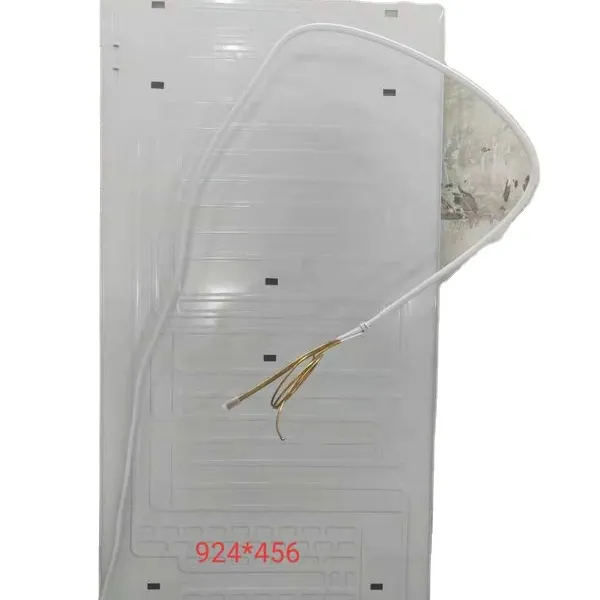롤 본드 증발기 냉장고 (B3007)