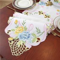 Chemin de table et napperon à fleurs brodées pour la maison salon salle à manger cuisine banquet de mariage