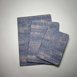 <span class=keywords><strong>Quaderno</strong></span> A5 Promozionale <span class=keywords><strong>con</strong></span> <span class=keywords><strong>Copertina</strong></span> in Tessuto Tie-Dye e Chiusura Elastica, Logo Personalizzato per Regali Aziendali - Product Image 1
