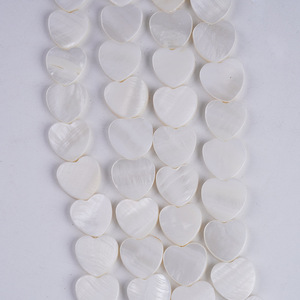 Cuentas de Concha Blanca de Agua Dulce en Forma de Corazón de 14-15 mm, Material para Hacer Pendientes Hechos a Mano, Características de Hueso de Coral, Patrones de Flores y Arroz - Product Image 3