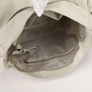 Women's Crossbody Bag Large Capacity Waterproof Nylon Horizontal Square Shoulder Bag For Everyday Use Spring 2025 - Product Image 4