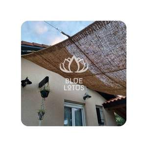 Voile d'ombrage en fibre de coco, couverture de jardin durable - Product Image 1